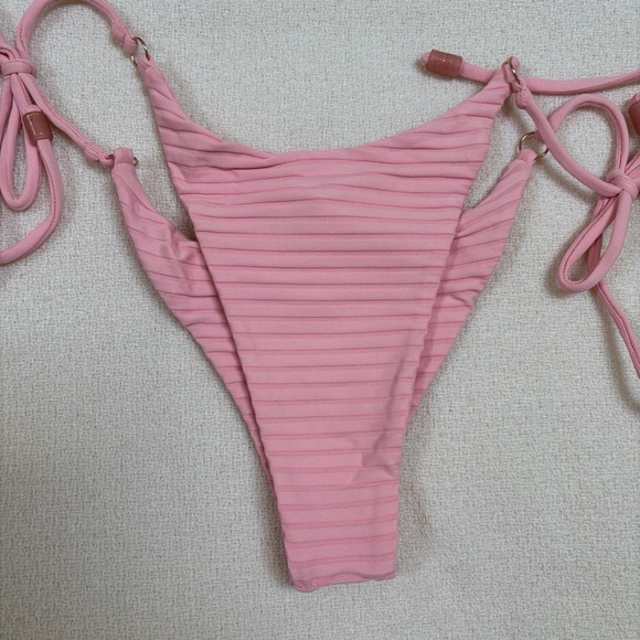 INDAH Jana Keyhole Top + Vida Thong Bikini Set
